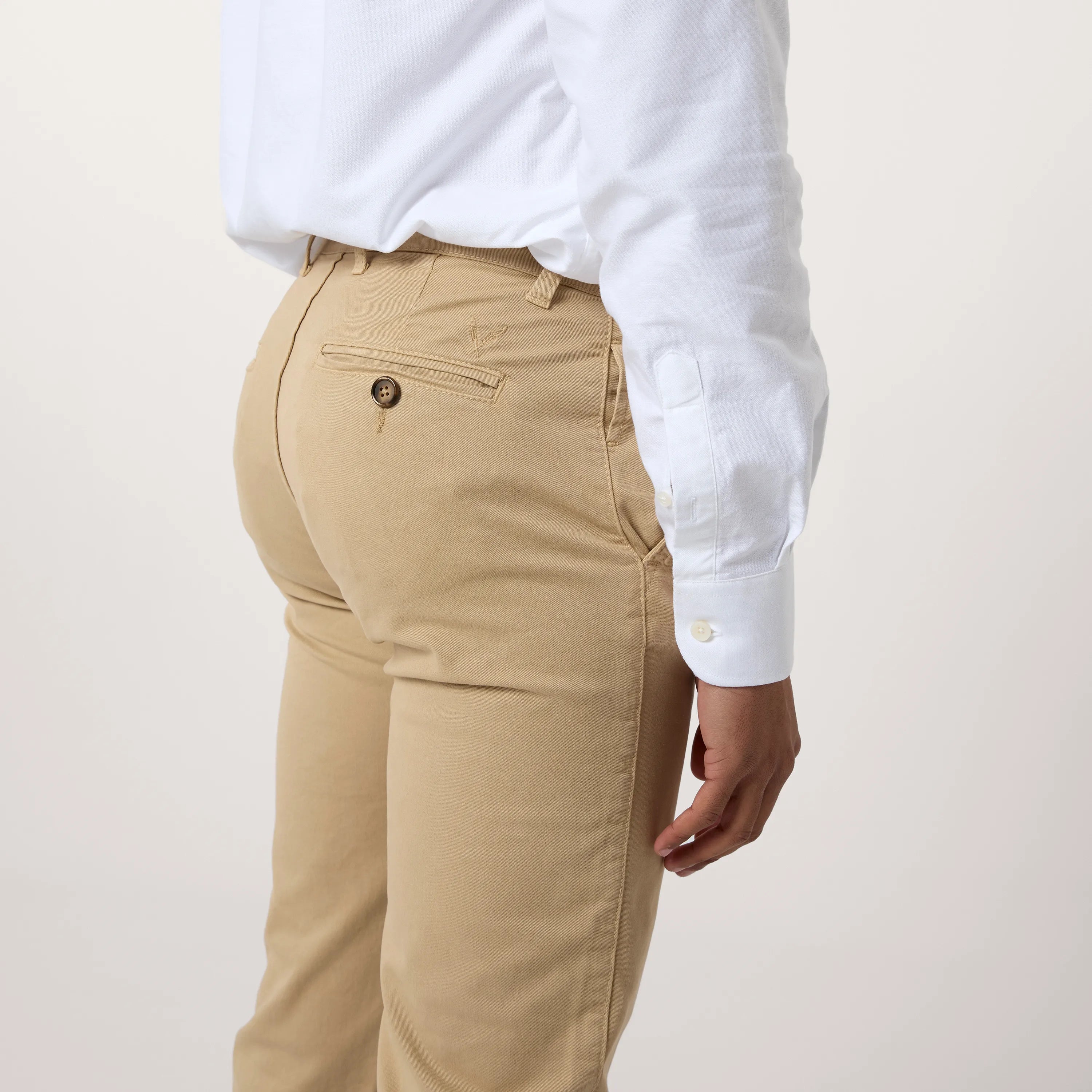 Pantalón Chino Camel