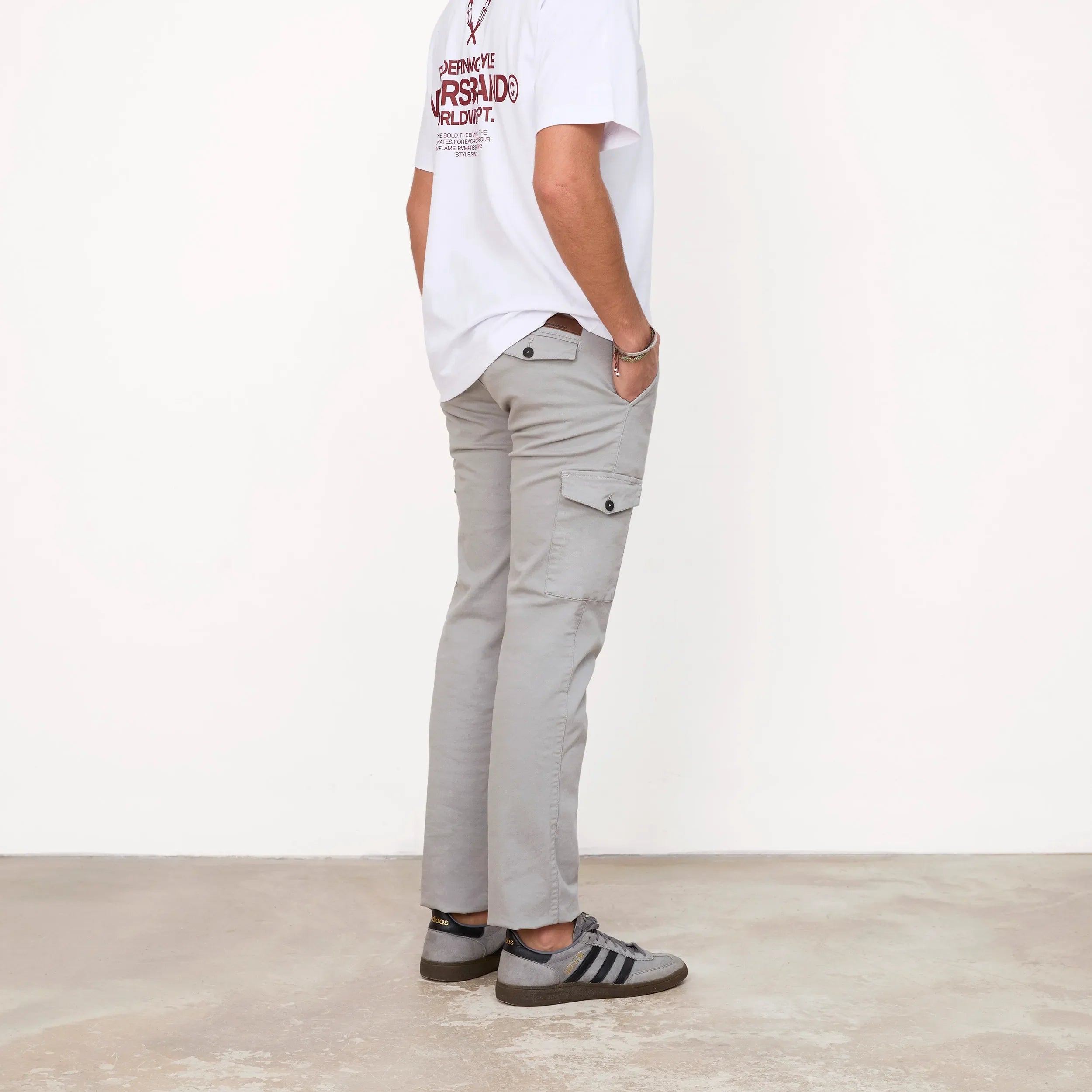 Pantalón Cargo Gris